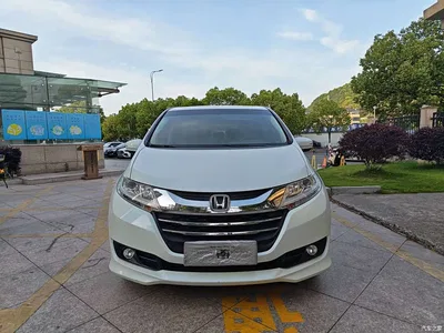 2015 Honda Odyssey Facelift 2.4L Luxury Edition, фото 2, лот 10430794