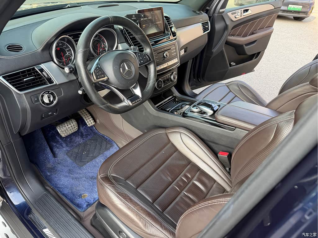 2015 Mercedes-Benz GLE AMG AMG GLE 63 4MATIC, фото 4, лот 10846526