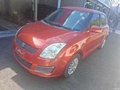 2014 Suzuki Swift 1.3L Manual Standard, фото 2, лот 10313857