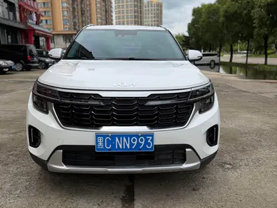 2023 Kia Seltos 1.5L CVT Luxury Edition, фото 2, лот 10337245