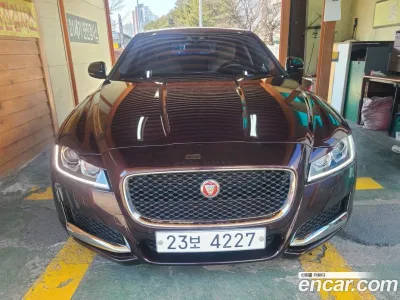 2017 Jaguar XF 20d Prestige, фото 3, лот 10118415