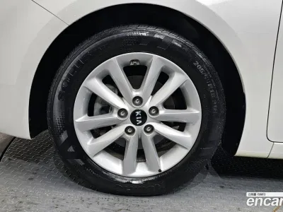 2017 Kia K3 Trendy, фото 4, лот 10051038