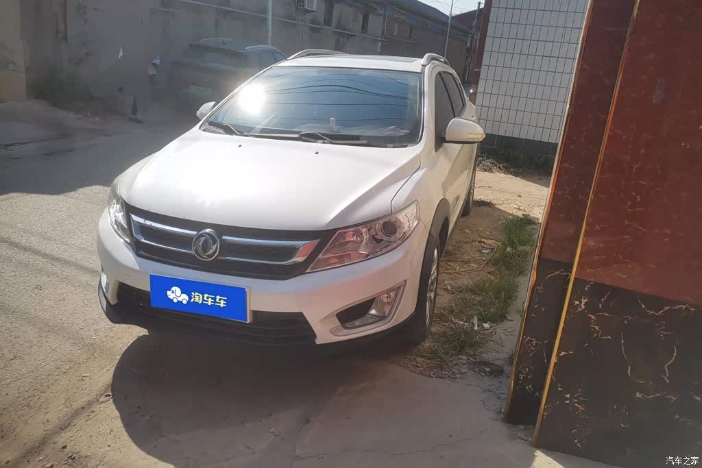 2016 Dongfeng Aeolus Dongfeng Fengshen AX3 1.5L Manual Cool Edition, фото 1, лот 11225227