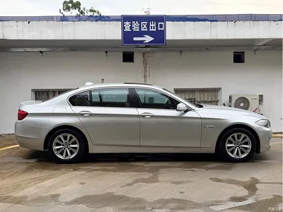 2012 BMW 5 Series 523Li Luxury, фото 4, лот 10448493