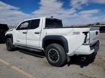2024 TOYOTA TACOMA TRD OFF-ROAD, фото 2, лот 10557566