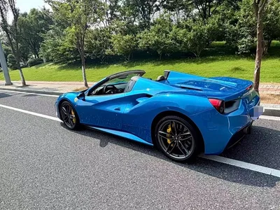 2015 Ferrari 488 Spider, фото 2, лот 10264921