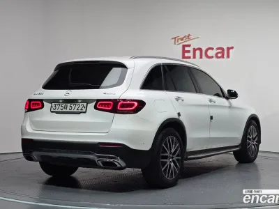 2020 Mercedes-Benz GLC-Class GLC300 4MATIC, фото 2, лот 10205050