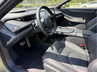 2024 Xiaomi Auto Xiaomi SU7 AWD Extended Range Advanced Smart Driving Max Edition, фото 4, лот 10373030