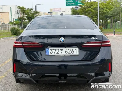 2024 BMW 5-Series 520i M Sport, фото 3, лот 10069181