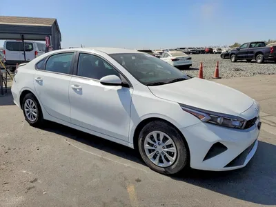 2024 KIA FORTE LX, фото 4, лот 10787992
