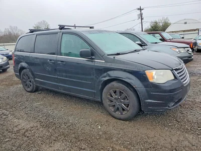 2008 CHRYSLER TOWN AND COUNTRY, фото 4, лот 10864042