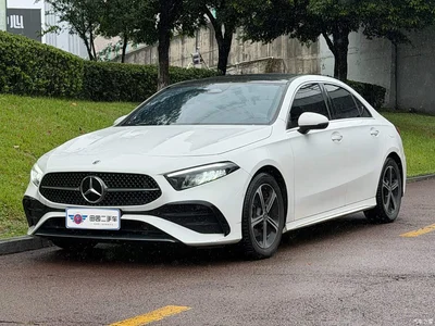 2023 Mercedes-Benz A-Class A 200 L Fashion, фото 1, лот 10621900