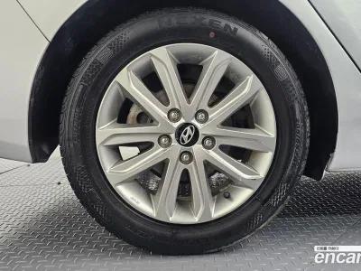 2014 Hyundai AVANTE 1.6 GDi Modern, фото 4, лот 10085260
