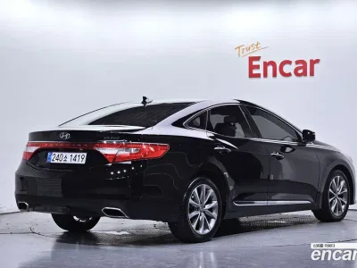 2015 Hyundai Grandeur HG300 Exclusive, фото 2, лот 10202892