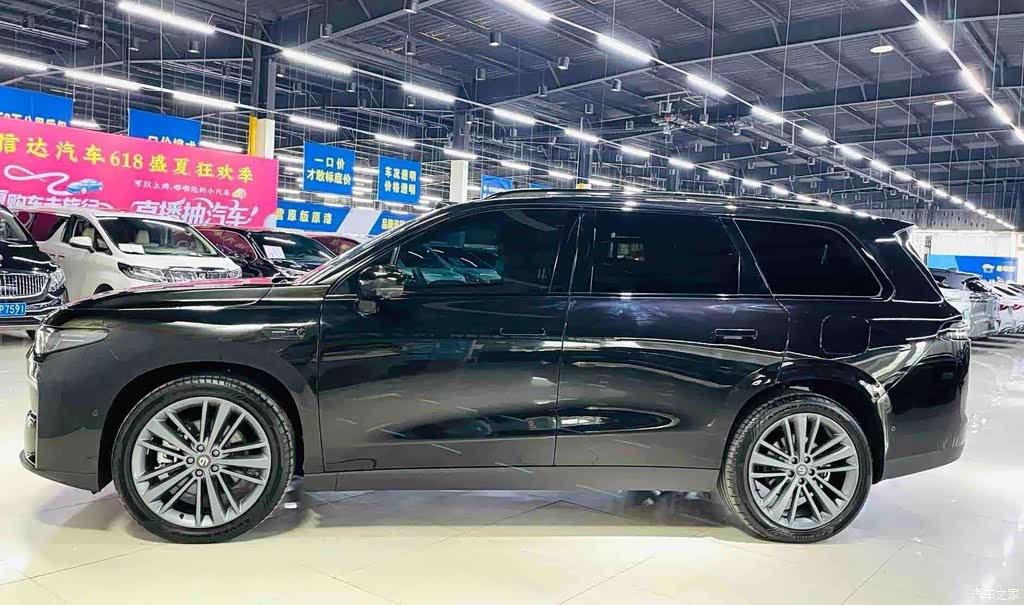 2026 Leapmotor C16 Model Year EREV 280 LiDAR Premium Edition 6-Seater, фото 3, лот 11220886