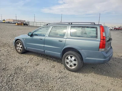 2001 VOLVO V70 XC, фото 2, лот 10970203