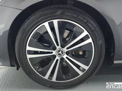 2021 Mercedes-Benz E-Class E250 Avantgarde, фото 4, лот 10518113