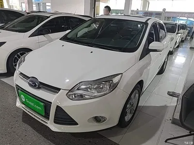 2012 Ford Focus Sedan 1.6L Manual Trend, фото 2, лот 10298374