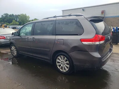 2013 TOYOTA SIENNA XLE 7-PASSENGER, фото 2, лот 10524612