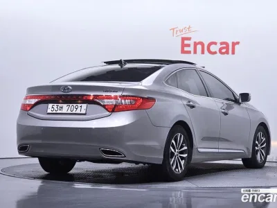 2011 Hyundai Grandeur HG240 Luxury, фото 2, лот 10525073