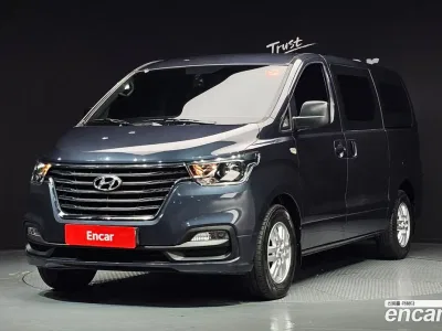 2019 Hyundai Starex Van 3-Seater, фото 1, лот 10161072