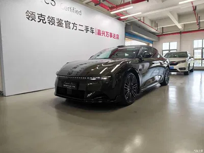 2025 Lynk & Co 10 EM-P Facelift 240 AWD Ultra Sport Edition, фото 1, лот 10313456