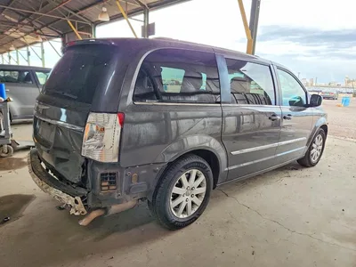 2015 CHRYSLER TOWN & COUNTRY TOURING, фото 3, лот 10678042