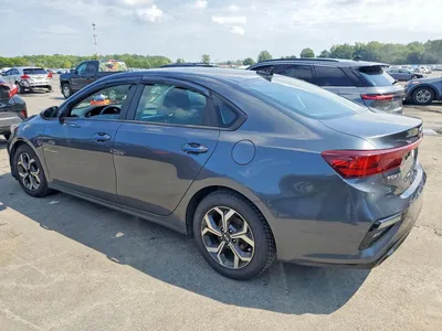 2021 KIA FORTE LXS, фото 2, лот 10784443