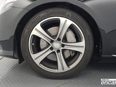 2017 Mercedes-Benz E-Class E300 AV Intelligent Drive, фото 4, лот 10072664