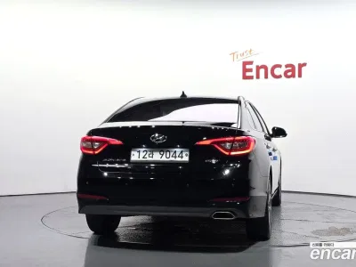 2016 Hyundai Sonata 1.7 Diesel Smart, фото 4, лот 10113150