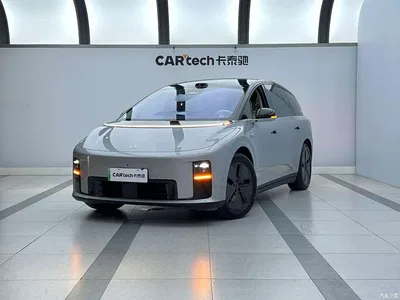 2025 Li Auto Li i8 Standard Edition, фото 1, лот 10826029