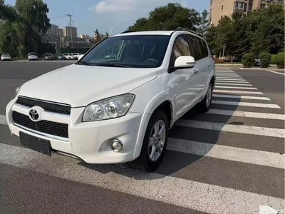 2012 Toyota RAV4 Rongfang Styling Edition 2.4L Automatic 4WD Luxury, фото 2, лот 10324727