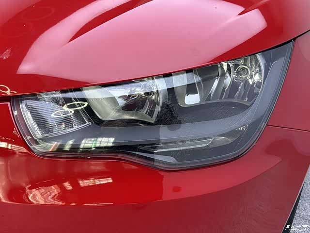 2014 Audi A1 30 TFSI Fashion, фото 2, лот 11081802