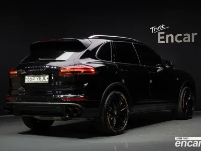 2015 Porsche Cayenne 4.8 Turbo, фото 2, лот 10178906