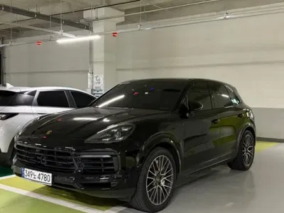 2021 Porsche Cayenne 3.0, фото 1, лот 11257926