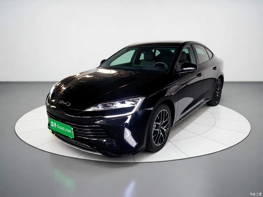 2025 BYD Seal 07 DM-i DM-i 1.5T 125km Flagship, фото 1, лот 11197261