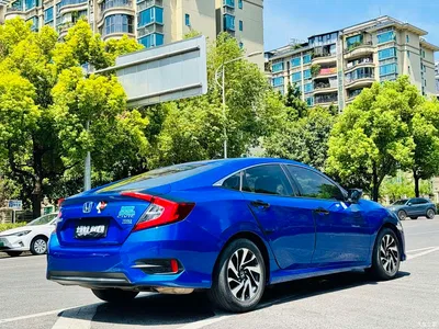 2016 Honda Civic 220TURBO CVT Luxury Edition, фото 3, лот 10413120
