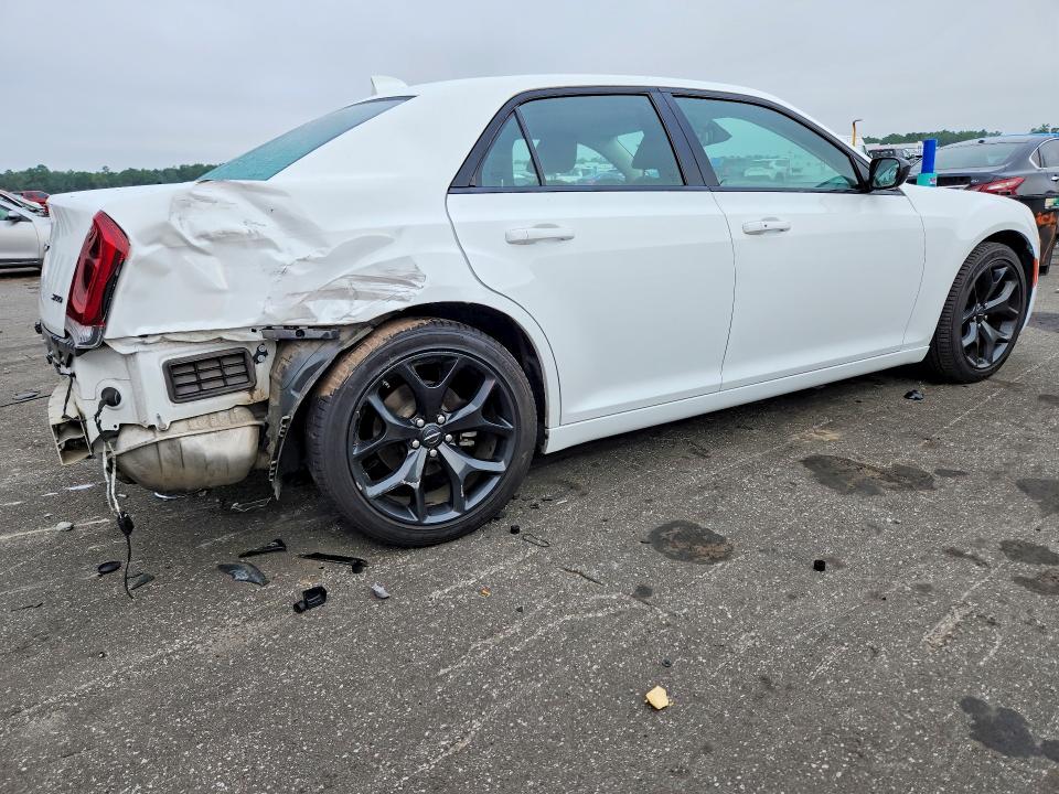 2022 CHRYSLER 300 TOURING, фото 3, лот 11208087