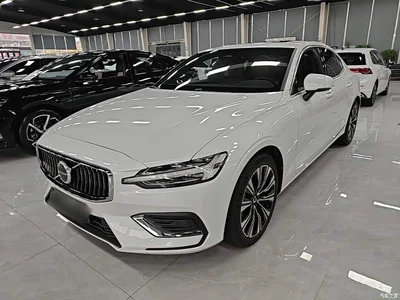 2025 Volvo S60 B4 Smart Elite Luxury Edition, фото 1, лот 11138355