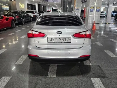 2014 Kia K3 Luxury, фото 4, лот 10885589