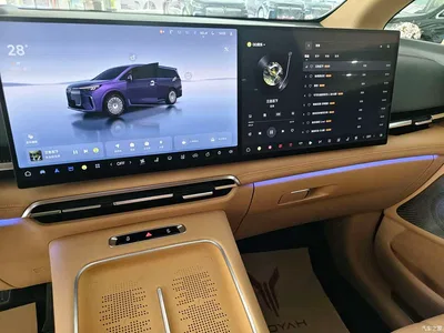 2025 Voyah Auto Voyah Dreamer PHEV AWD Flagship Kunpeng Edition, фото 4, лот 11582722