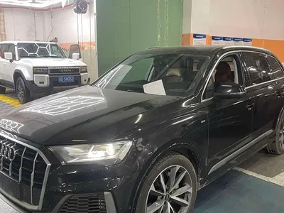 2022 Audi Q7 55 TFSI quattro S line Sport, фото 1, лот 10675766