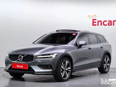 2020 Volvo V60 T5 Pro AWD, фото 1, лот 10124464