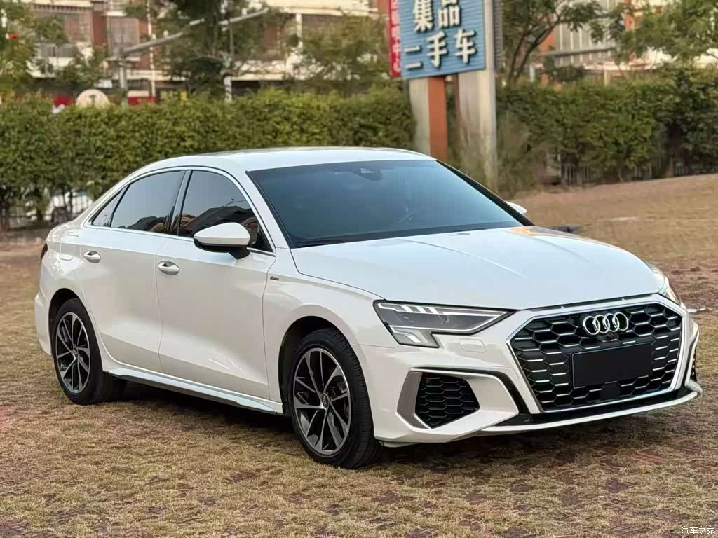 2022 Audi A3 A3L Limousine 35 TFSI Progressive Sport, фото 3, лот 11214874