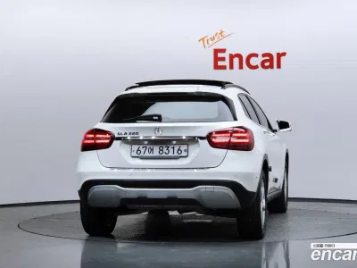 2018 Mercedes-Benz GLA-Class GLA220, фото 3, лот 10052736