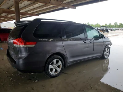 2012 TOYOTA SIENNA LE, фото 3, лот 10548203