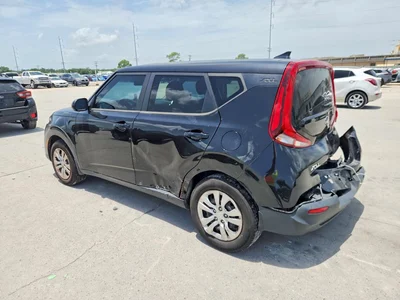 2021 KIA SOUL LX, фото 2, лот 10775344