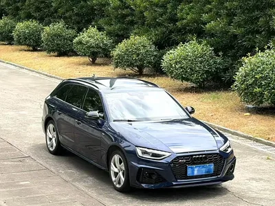 2022 Audi A4 (Import) Avant 40 TFSI Luxury Dynamic, фото 2, лот 10469318
