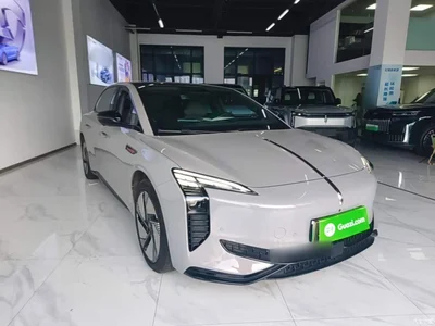 2025 Hongqi EH7 640 AWD Smart Selection Edition, фото 4, лот 10289415