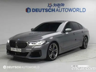 2021 BMW 5-Series M550i xDrive, фото 1, лот 10522941